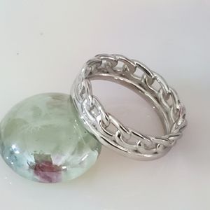 NEW  Size 7 Sterling Silver Ring